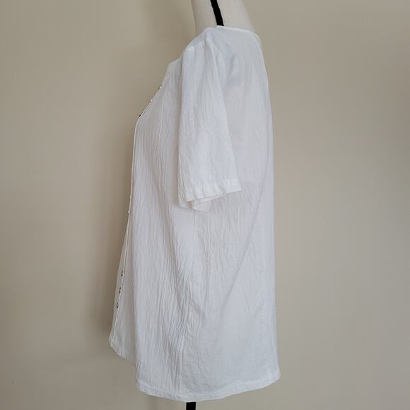 Size 2X Cotton Blend Embroidered White Textured Pullover Short Sleeve Top Blouse - Picture 7 of 15